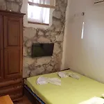Mirela Apartament