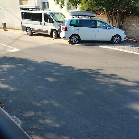 Mirela Gradac (Split-Dalmatia)