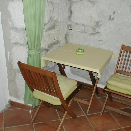 Mirela Apartment