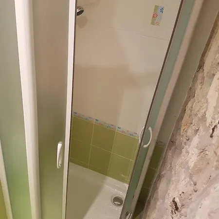 Appartement Mirela Gradac (Split-Dalmatia)